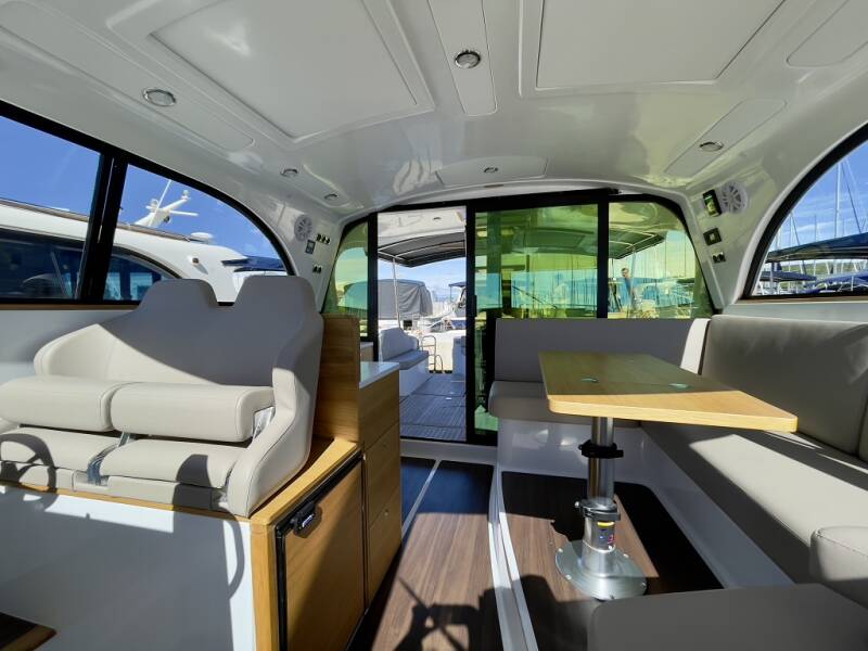 Adriana 44 FLY Baby Blue