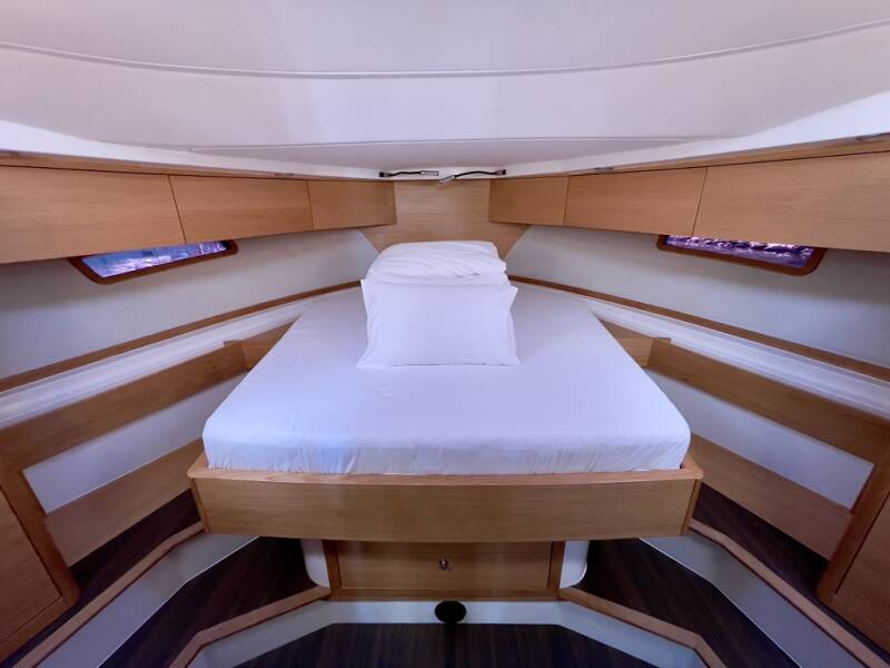 Adriana 44 FLY Baby Blue