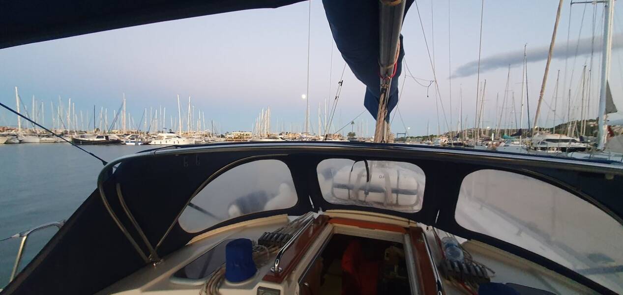 Bavaria 44 Time off