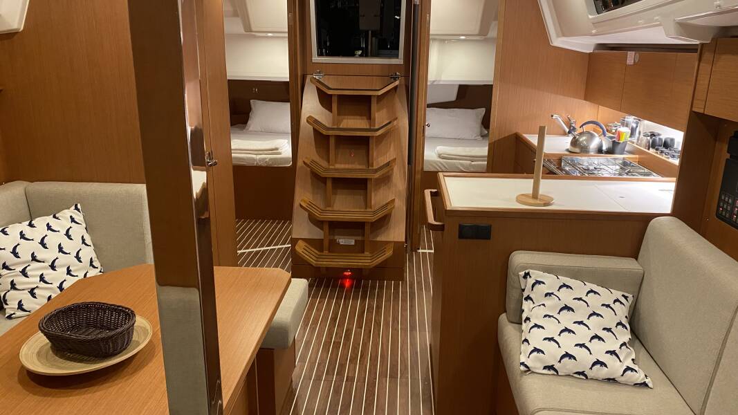 Bavaria C38 Luna 3