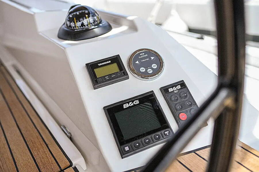 Bavaria C42 PRESTIGE