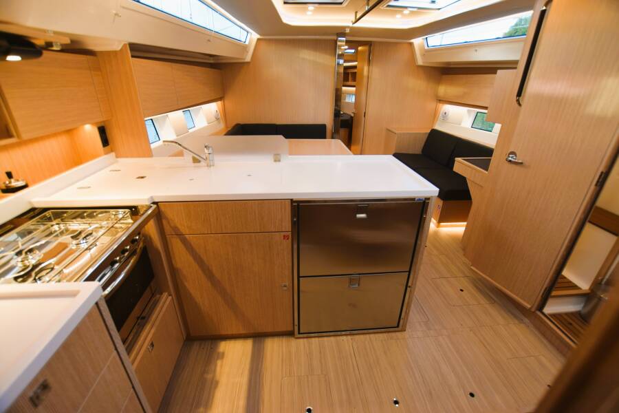 Bavaria C45 Style Aria