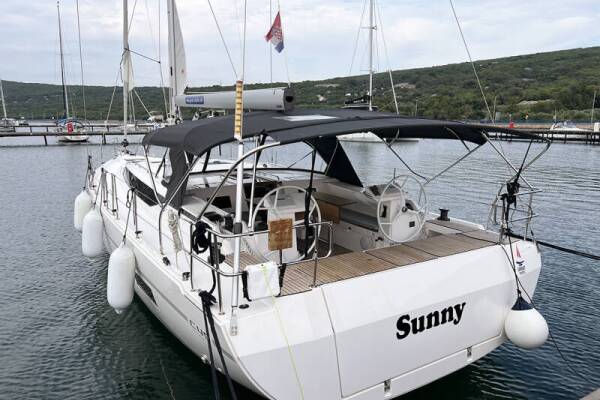 Bavaria C45 Style Sunny