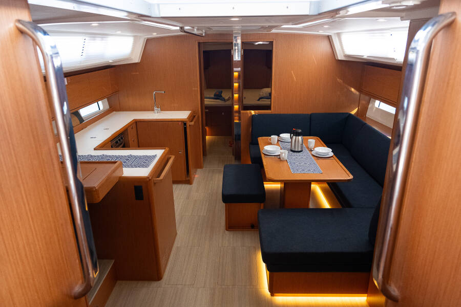 Bavaria C46 Iris