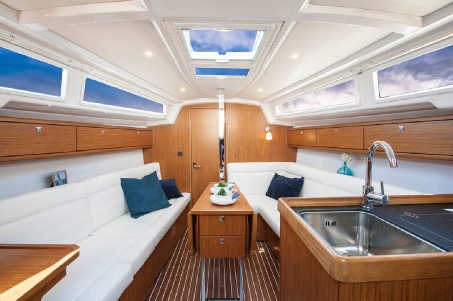 Bavaria Cruiser 33 Sea Lion