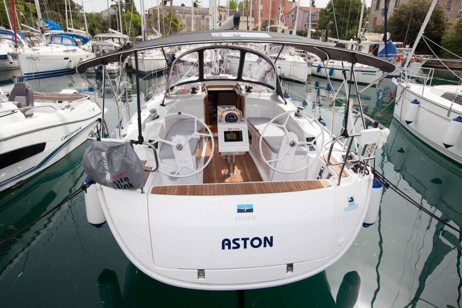 Bavaria Cruiser 34 Style Aston