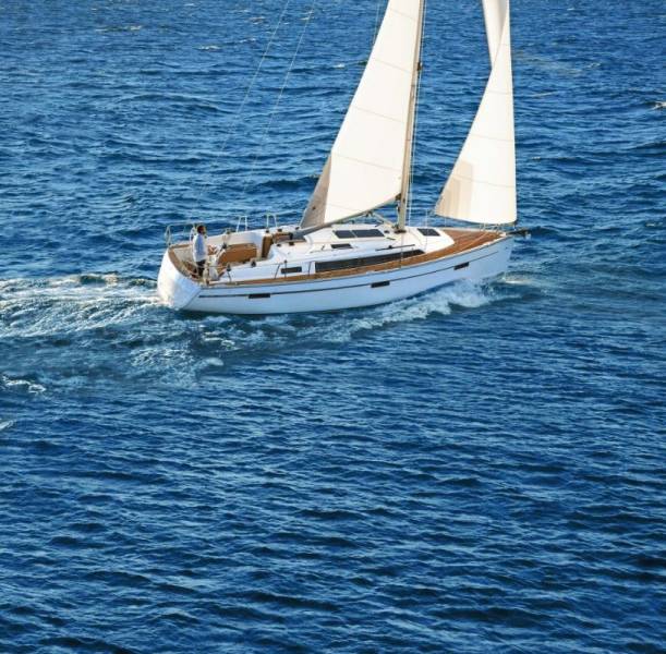 Bavaria Cruiser 37 Toni