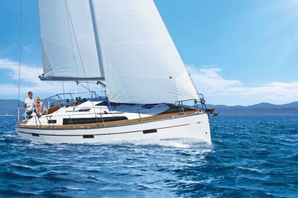 Bavaria Cruiser 37 Crypto