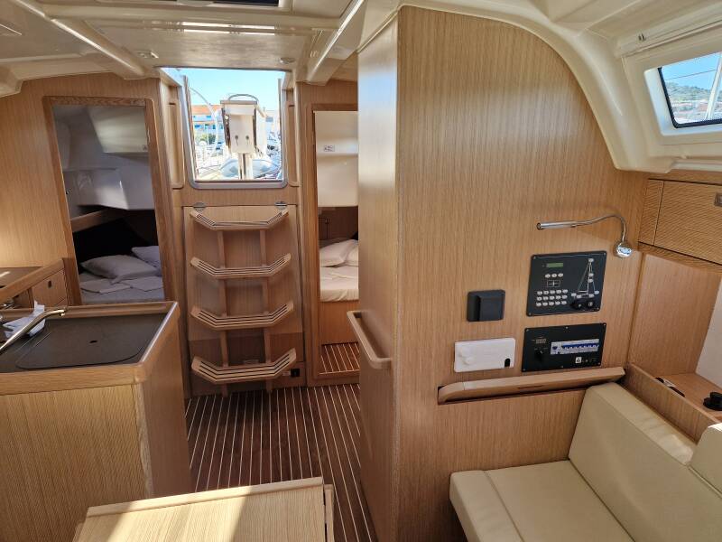 Bavaria Cruiser 37 Sayra