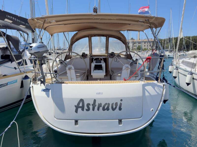 Bavaria Cruiser 37 Astravi