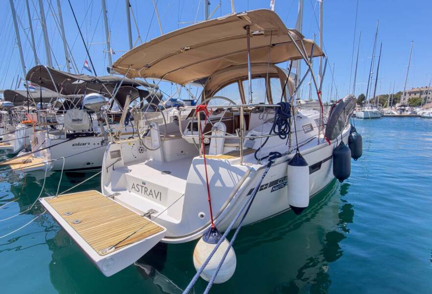 Bavaria Cruiser 37 Astravi