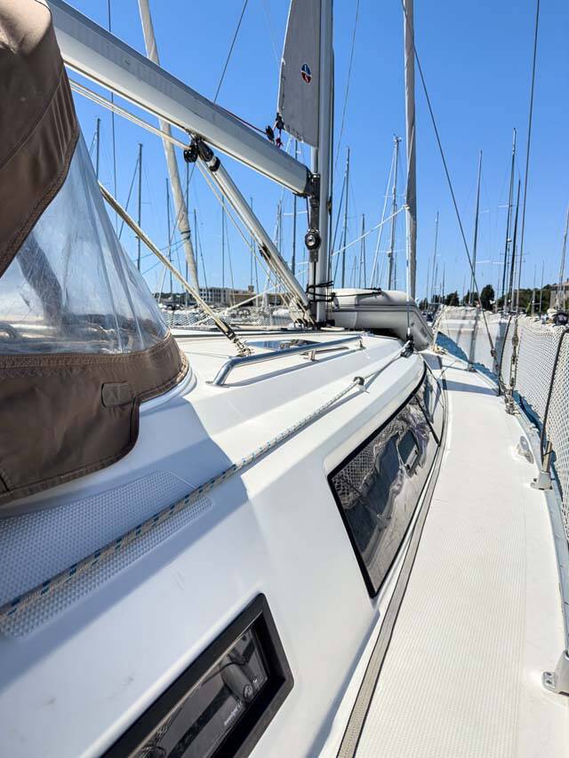 Bavaria Cruiser 37 Astravi