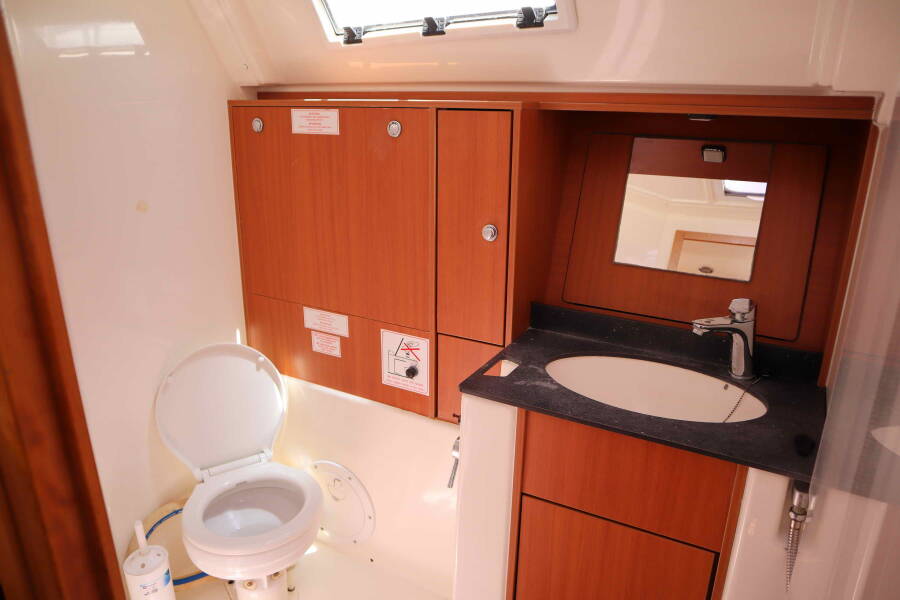 Bavaria Cruiser 40 ECONOMY