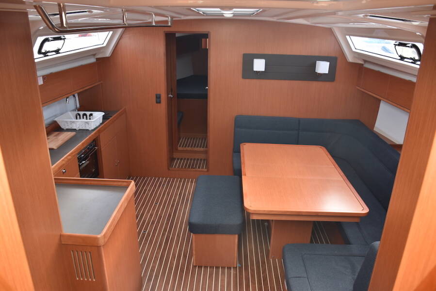 Bavaria Cruiser 46 Malbec