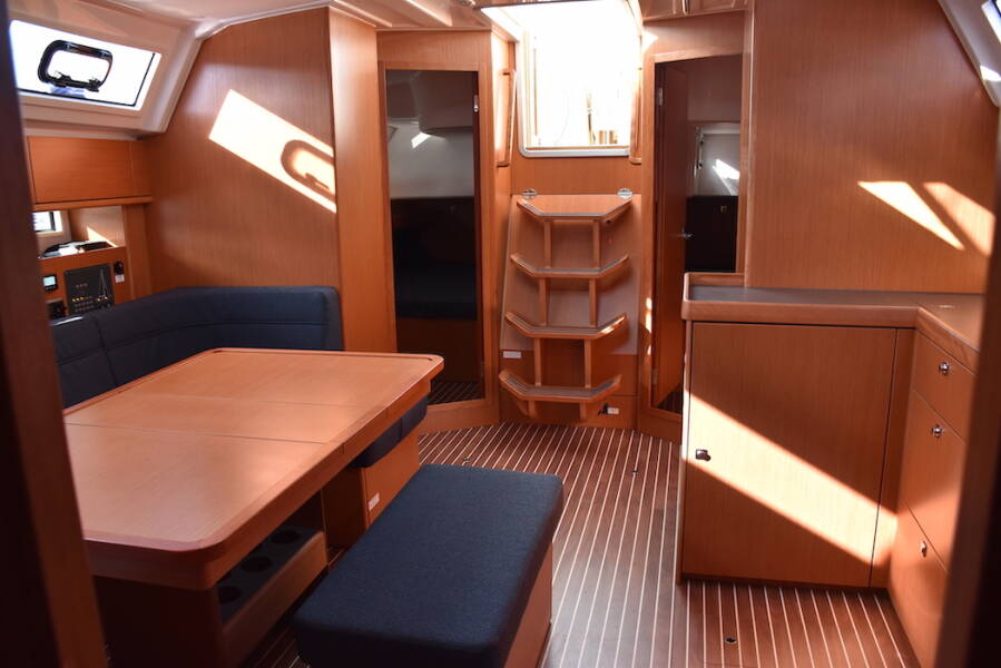 Bavaria Cruiser 46 Malbec