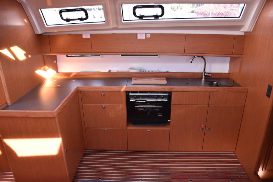 Bavaria Cruiser 46 Malbec