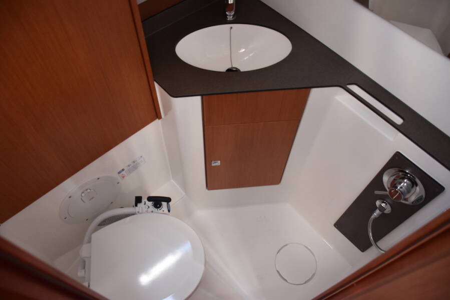 Bavaria Cruiser 46 Malbec