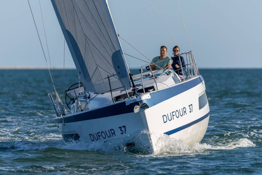 Dufour 37 Viridis