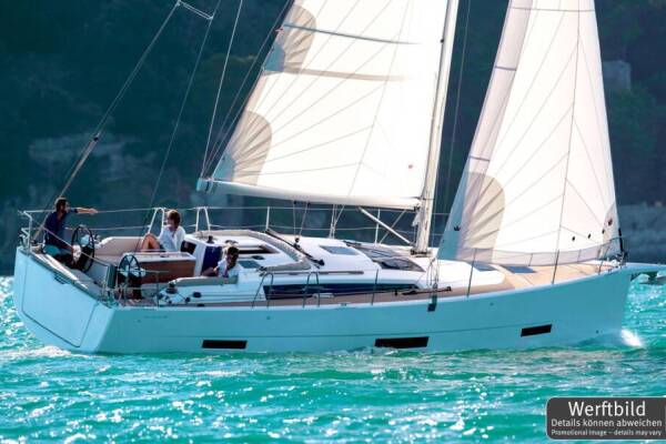Dufour 390 Elena