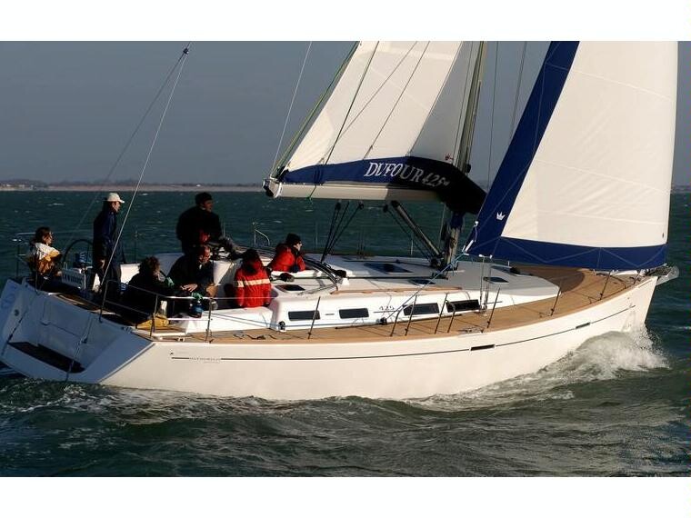 Dufour 425 GL Esen Mila