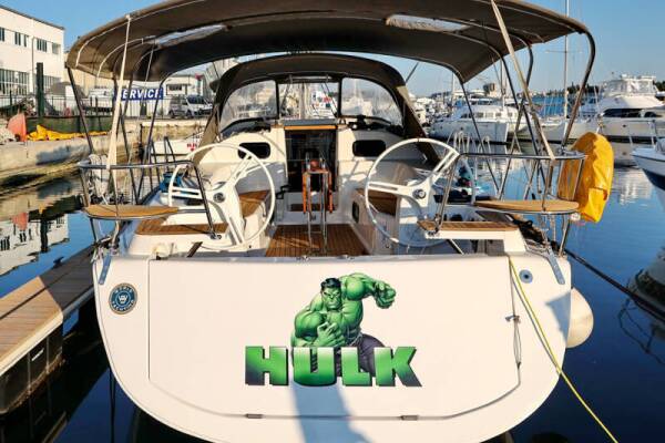 Elan Impression 40 Hulk