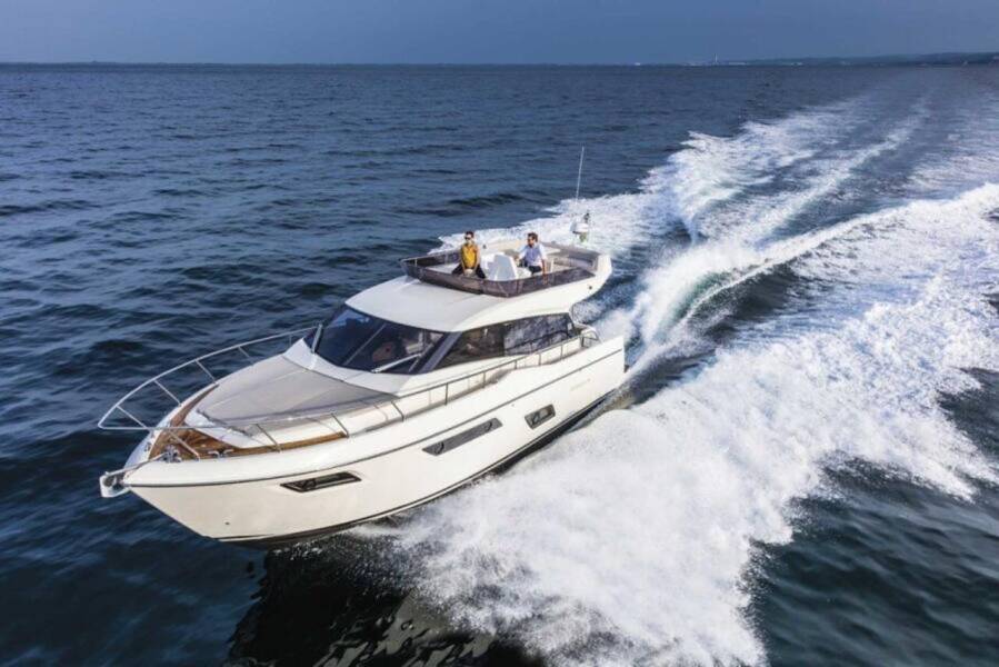 Ferretti Yachts 450 Dream