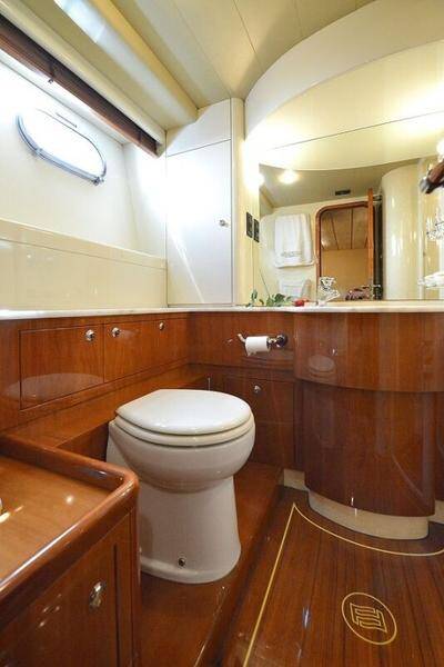 Ferretti Yachts 68 Mary