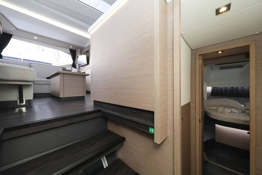 Fountaine Pajot Astrea 42 Discordia