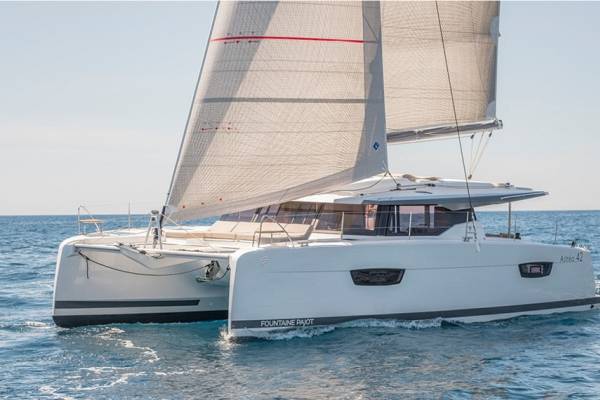 Fountaine Pajot Astrea 42 Le Bart