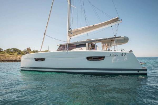 Fountaine Pajot Astrea 42 Ocean Runner