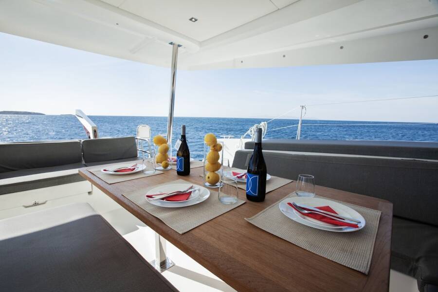 Fountaine Pajot Elba 45 Olympus