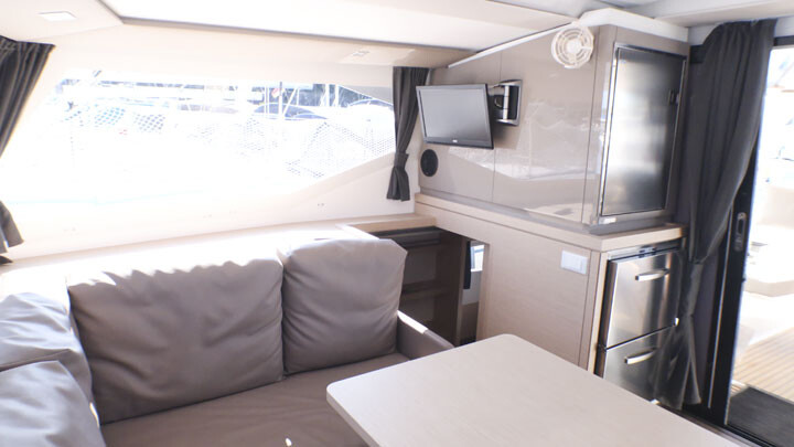 Fountaine Pajot Lucia 40 Leon