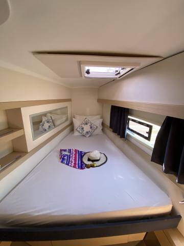 Fountaine Pajot Lucia 40 Kinara