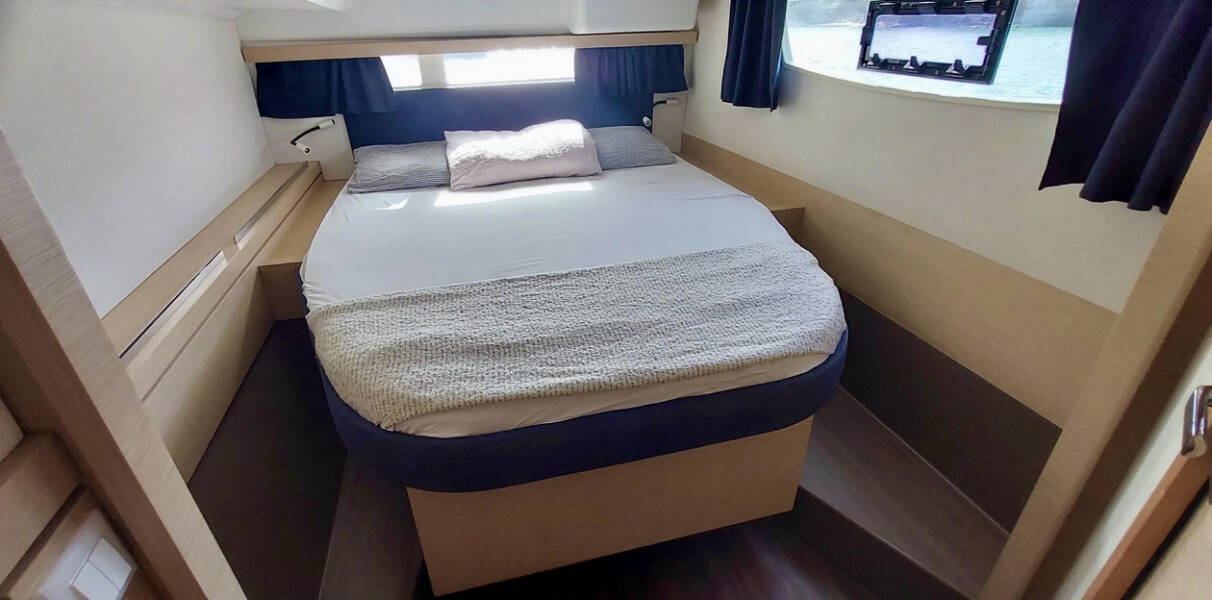 Fountaine Pajot Lucia 40 Aqua Panda