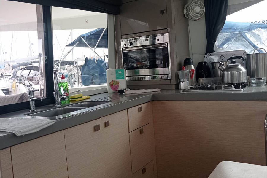 Fountaine Pajot Lucia 40 From The Fields