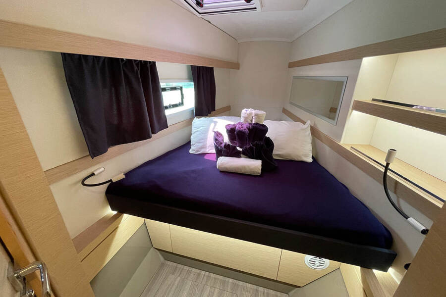 Fountaine Pajot Lucia 40 From The Fields