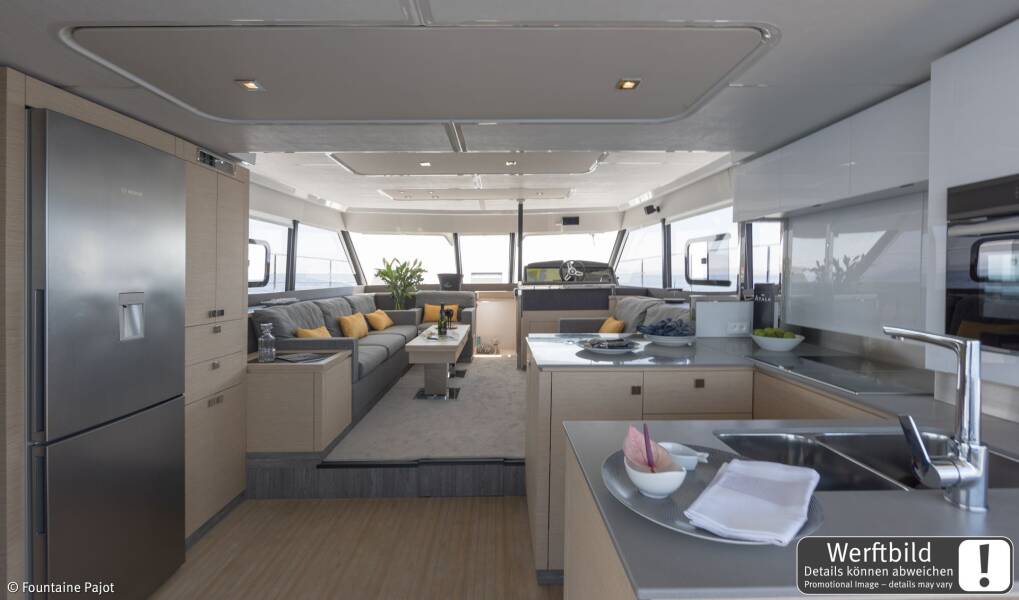 Fountaine Pajot MY6 Mamma Mia