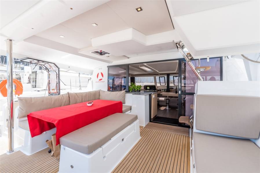 Fountaine Pajot Saona 47 Quintet 