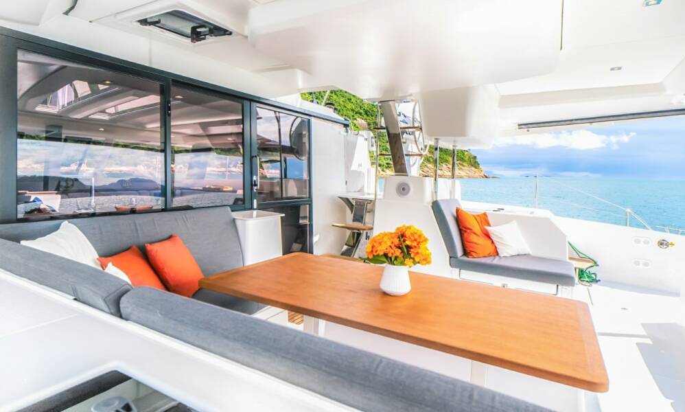 Fountaine Pajot Tanna 47 Helidoni