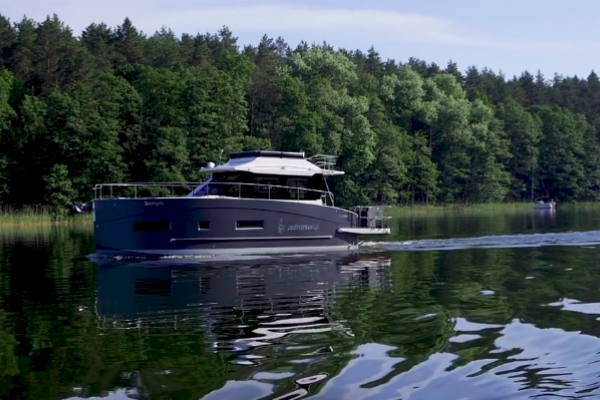 Futura 40 Grand Horizon Muneca 