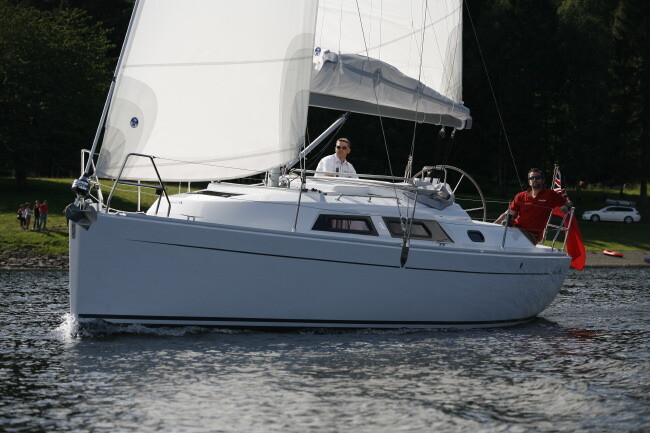 Hanse 325 