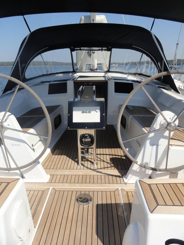 Hanse 385 Riana