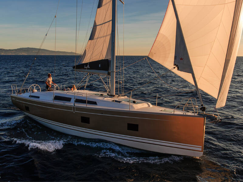 Hanse 418 Nike