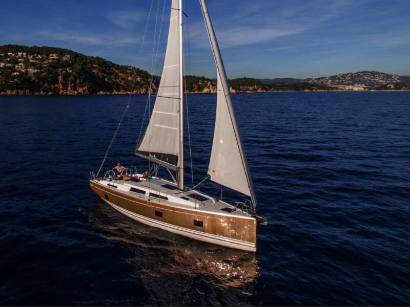 Hanse 418 Nike