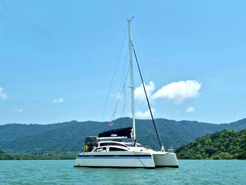 Island Spirit 38 Island Time