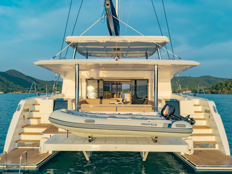 Island Spirit 525E IS525 Electric Catamaran