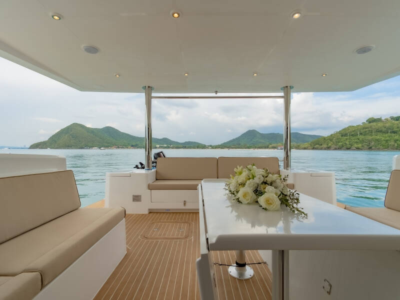 Island Spirit 525E IS525 Electric Catamaran