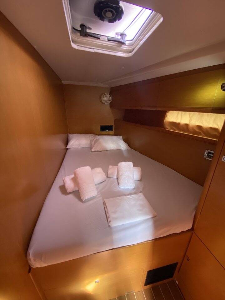 Jeanneau 53 