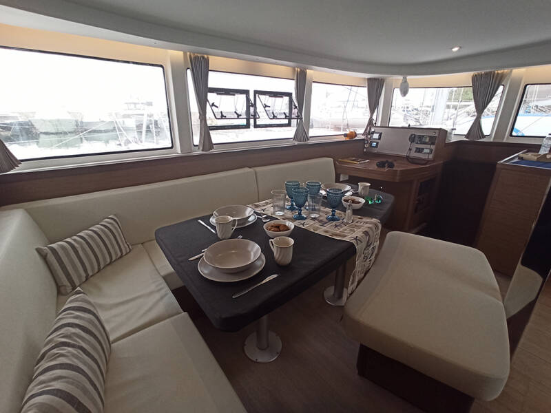 Lagoon 42 Aktis