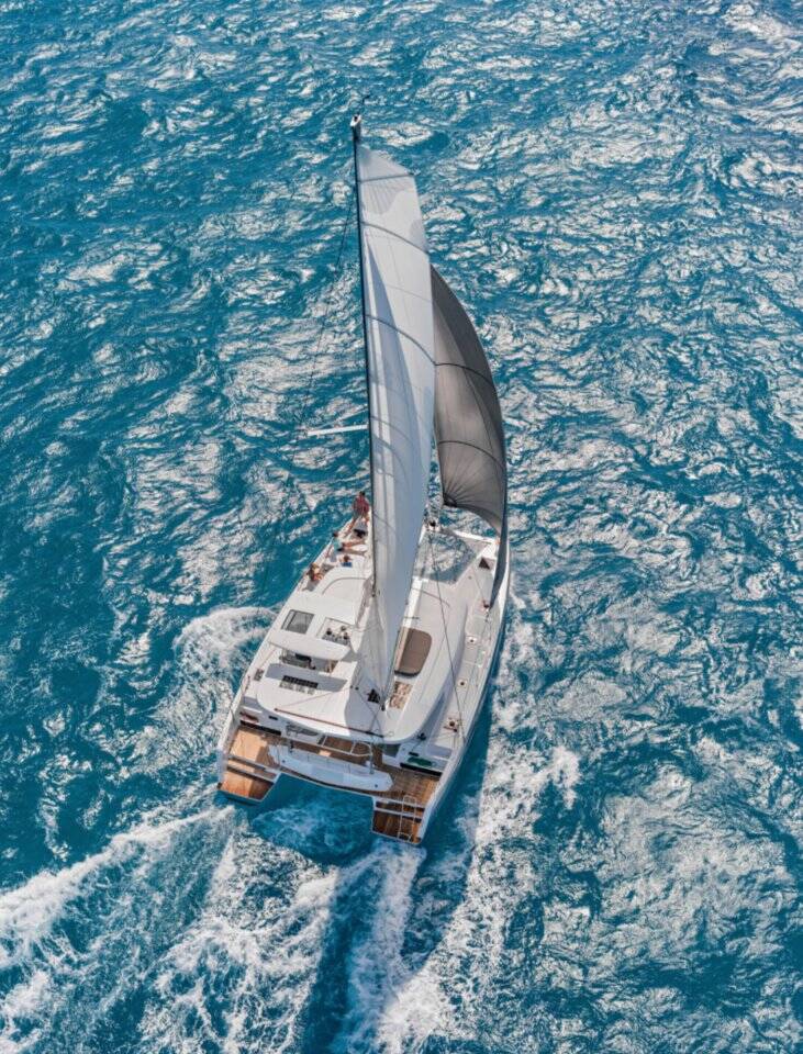 Lagoon 42 